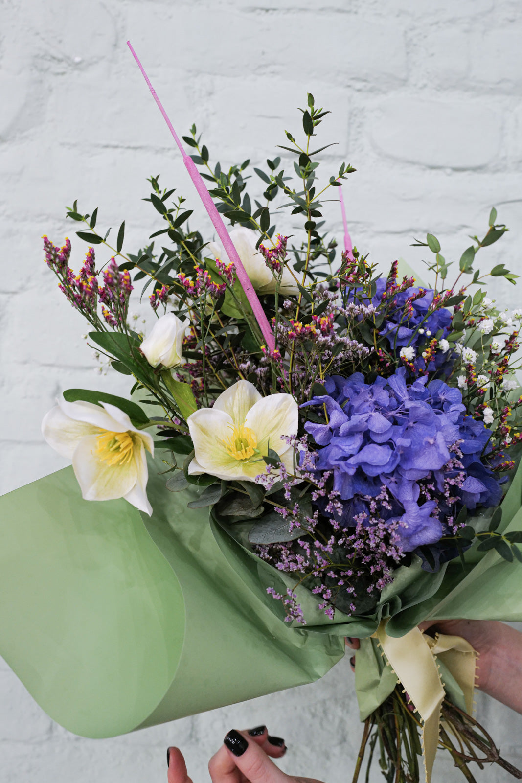 Alena Dried Flower Bouquet