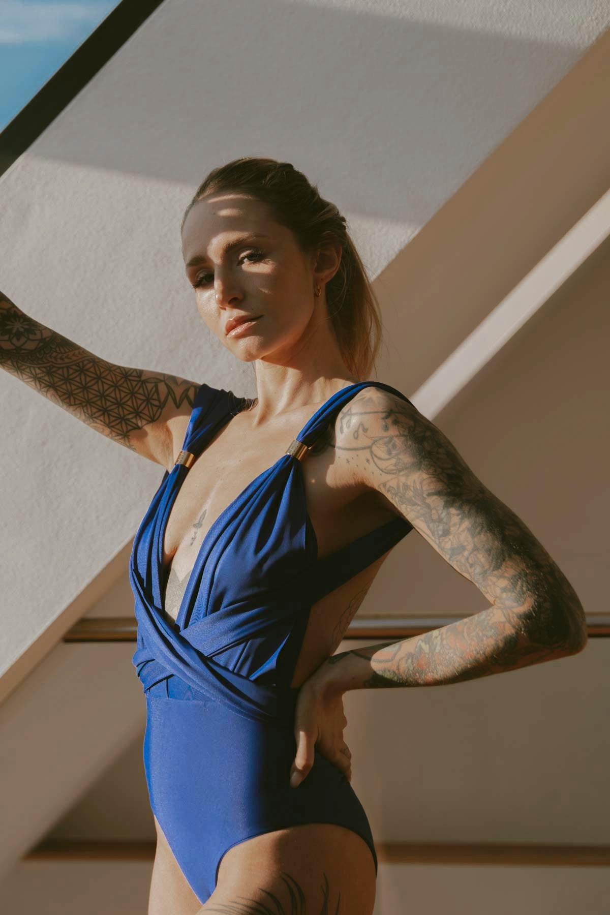 Sustainable & Convertible Swimsuit ELECTRIC BLUE