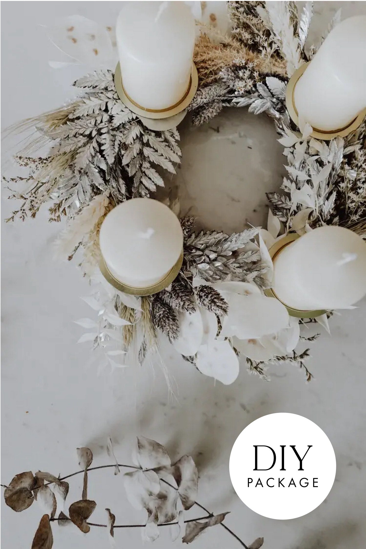 DIY Dried Flower Wreath Snowwhite