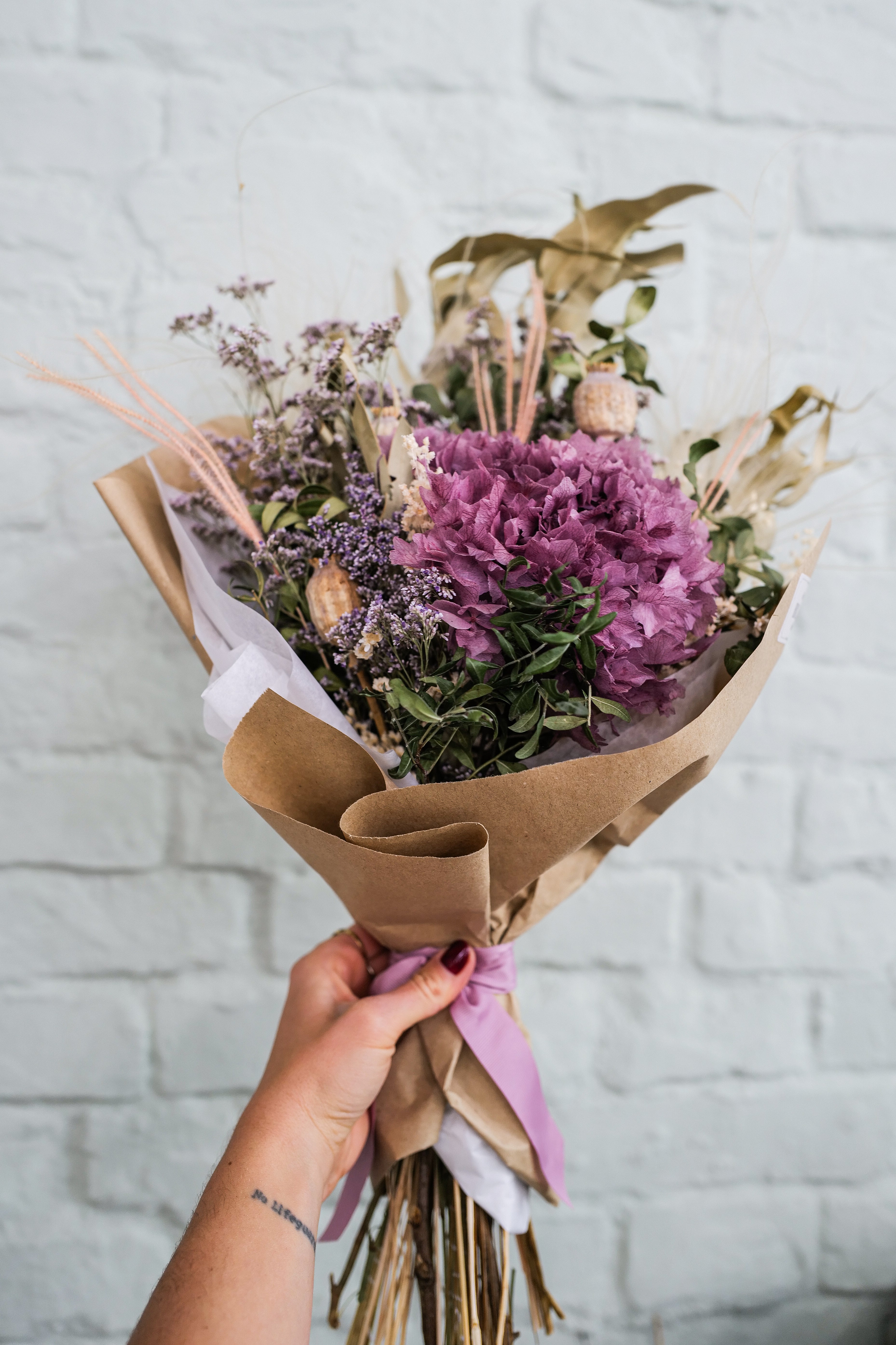 Elli Dried Flower Bouquet