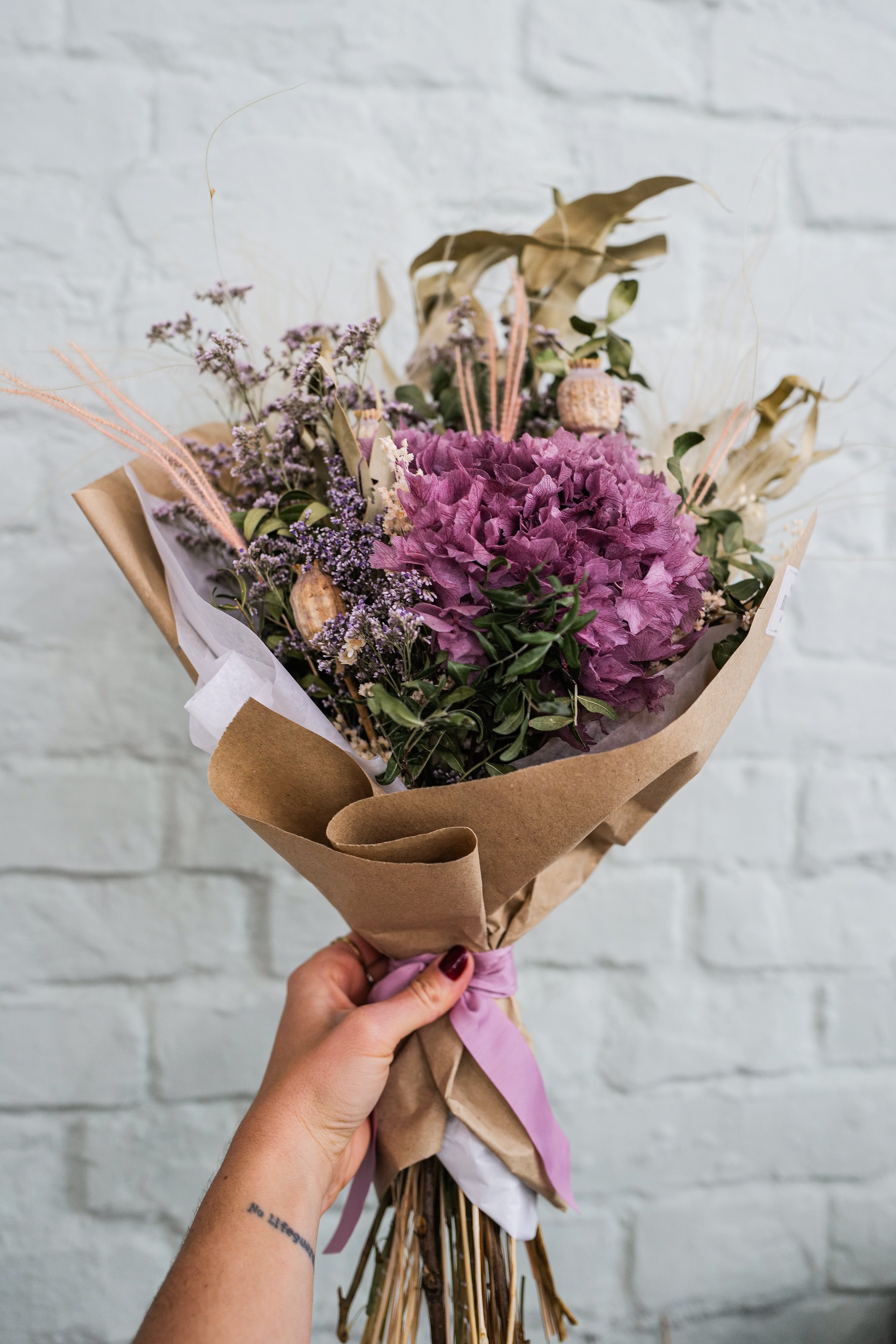 Elli Dried Flower Bouquet