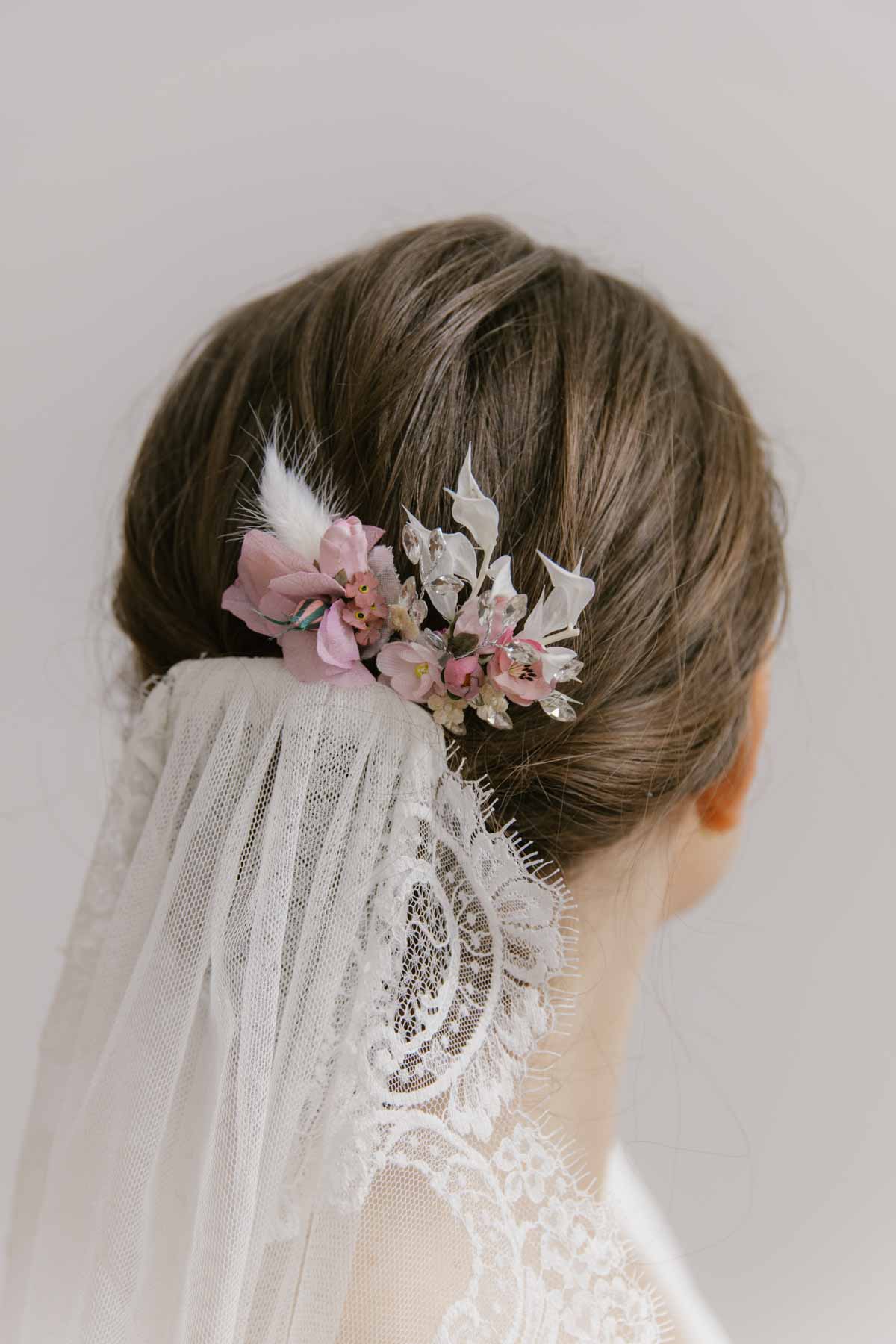 Handmade Needle Sparkle Victoria