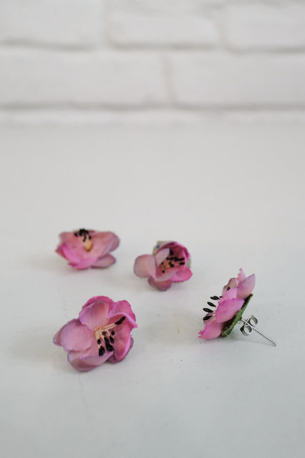 Anni Handmade Flower Earrings