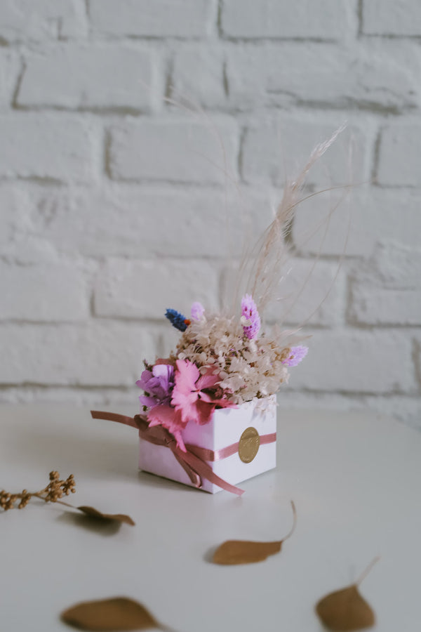 Strawberry Dried Flower Box