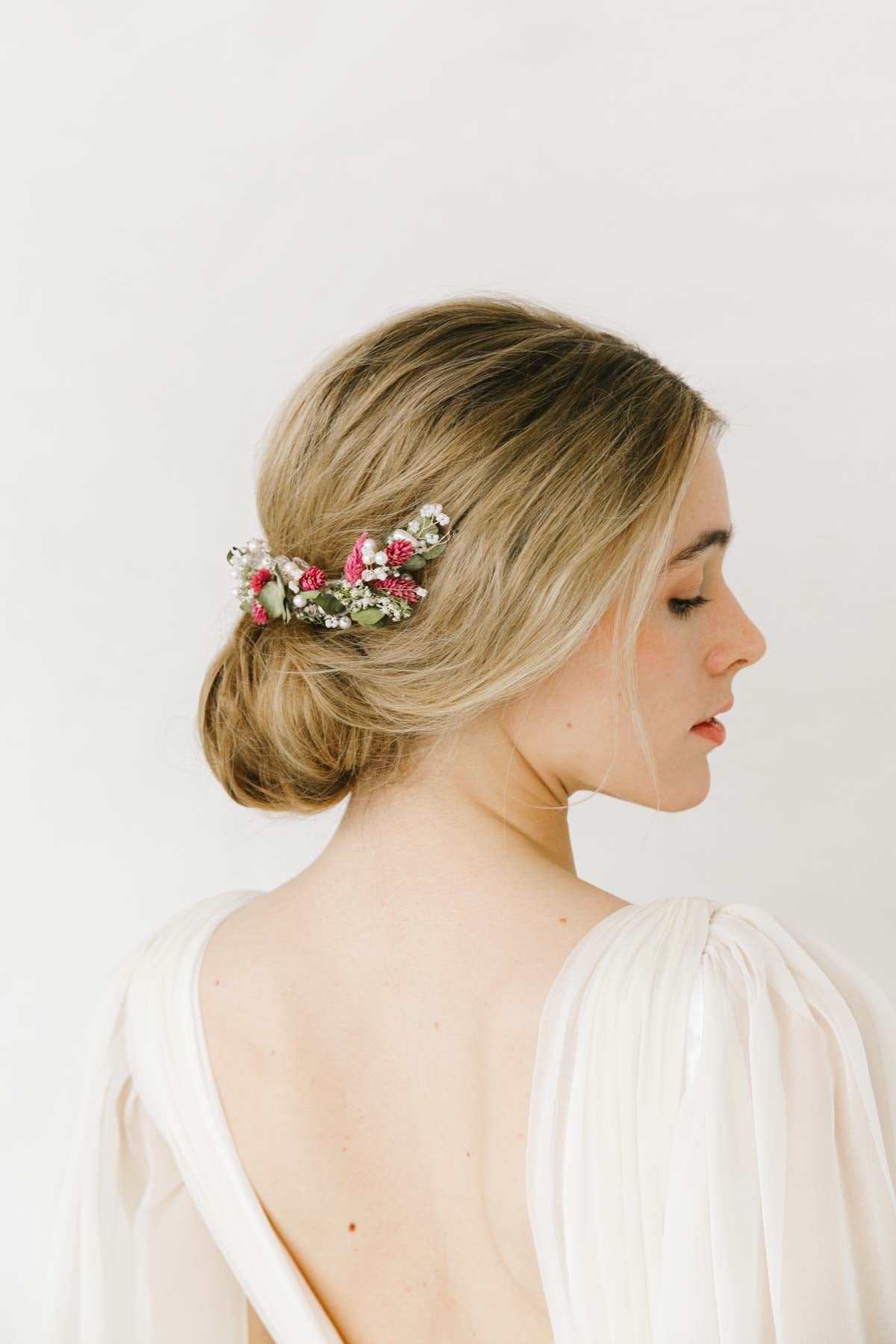 Avva Handmade Flower Headpiece