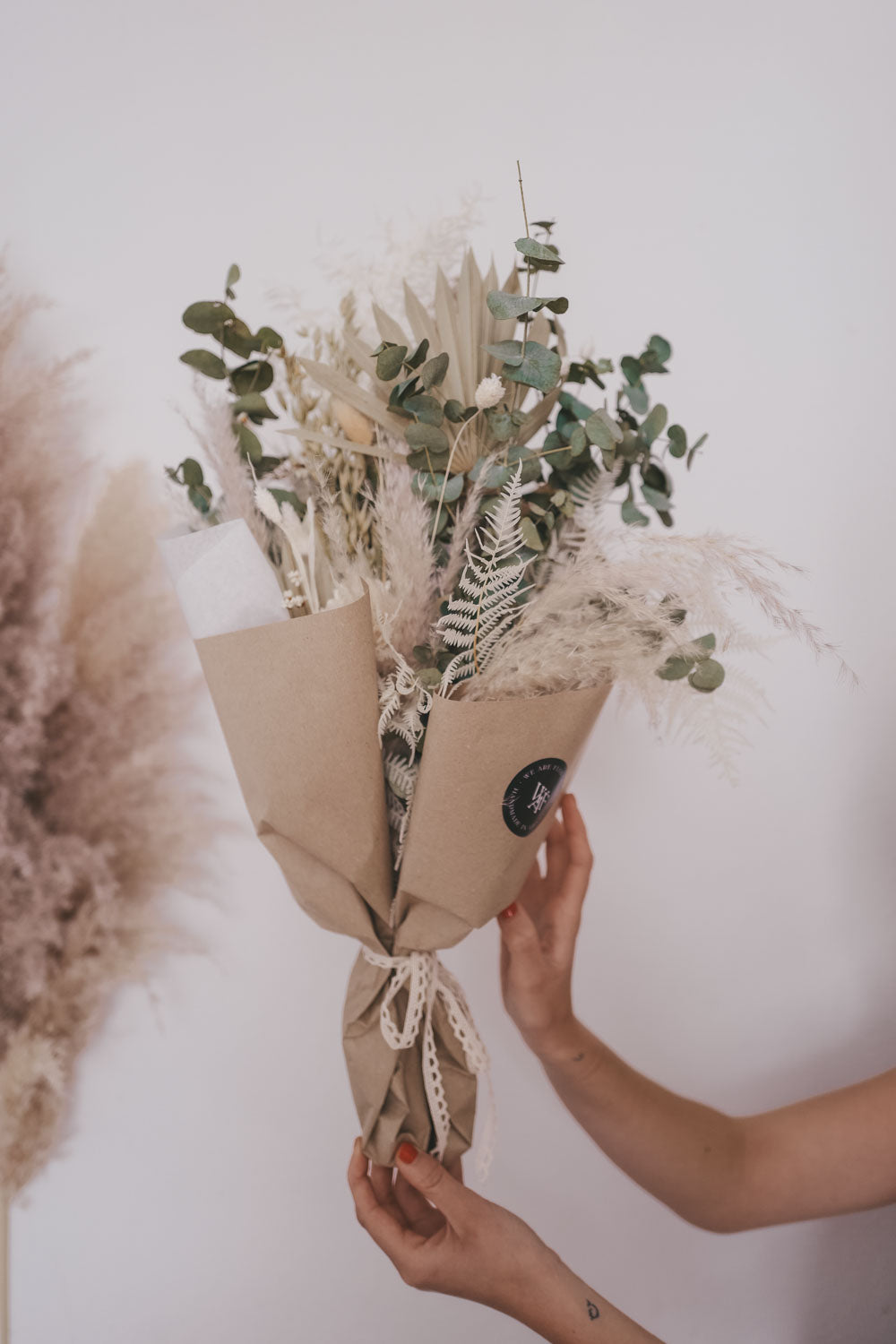 DIY Dried Flower Wrap Bouquet - Pastel Colors