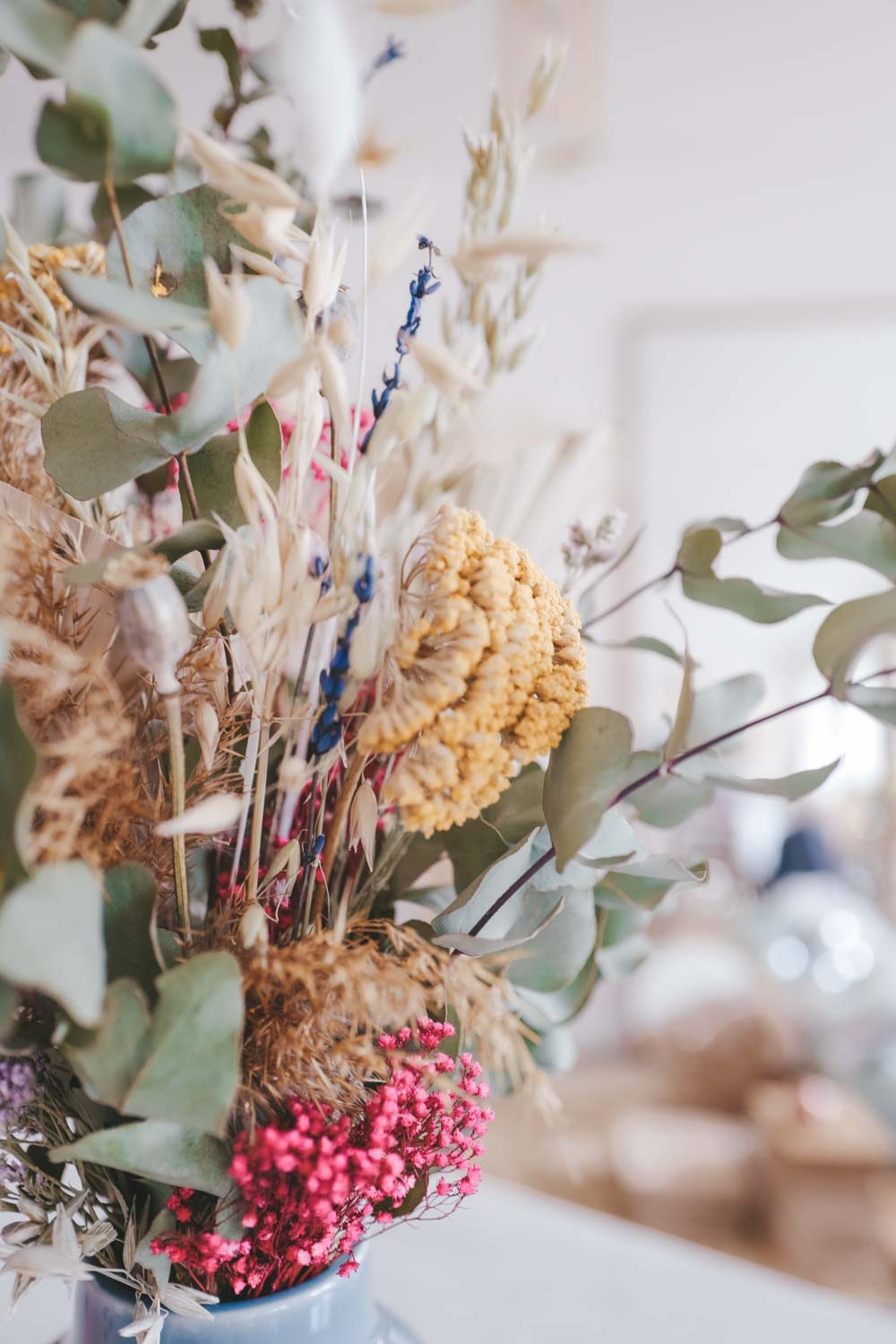 Motel a Miio Medium Dried Flower Bouquet