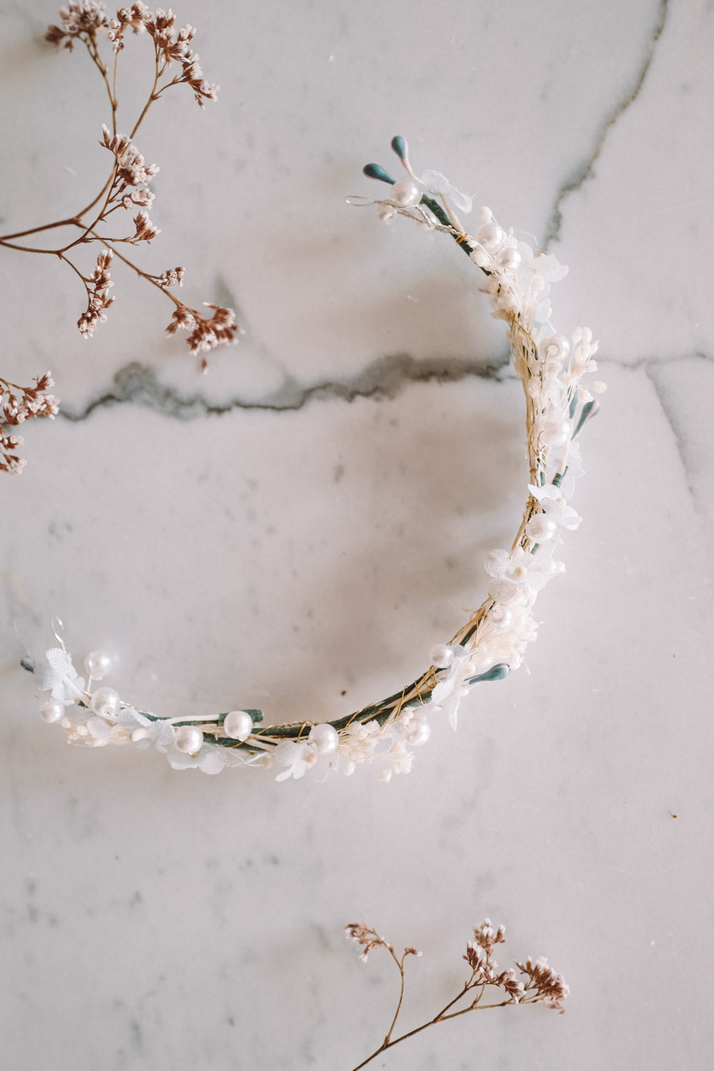 Daisy Handmade Pearls Headpiece
