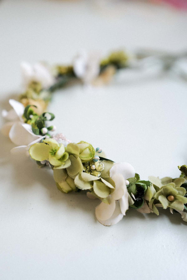 Flowercrown Livi