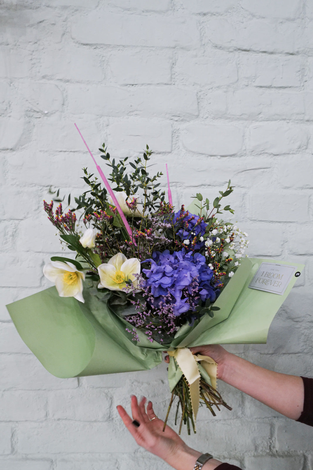 Alena Dried Flower Bouquet