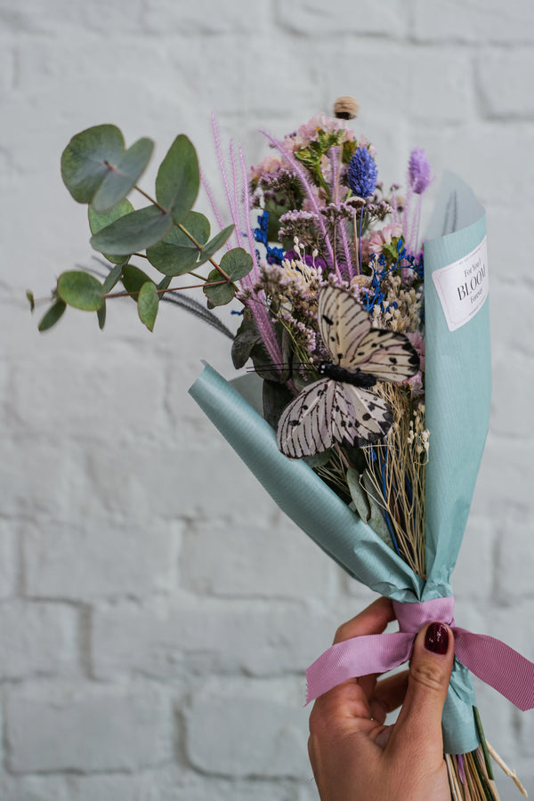 Butterfly Dried Flower Bouquet