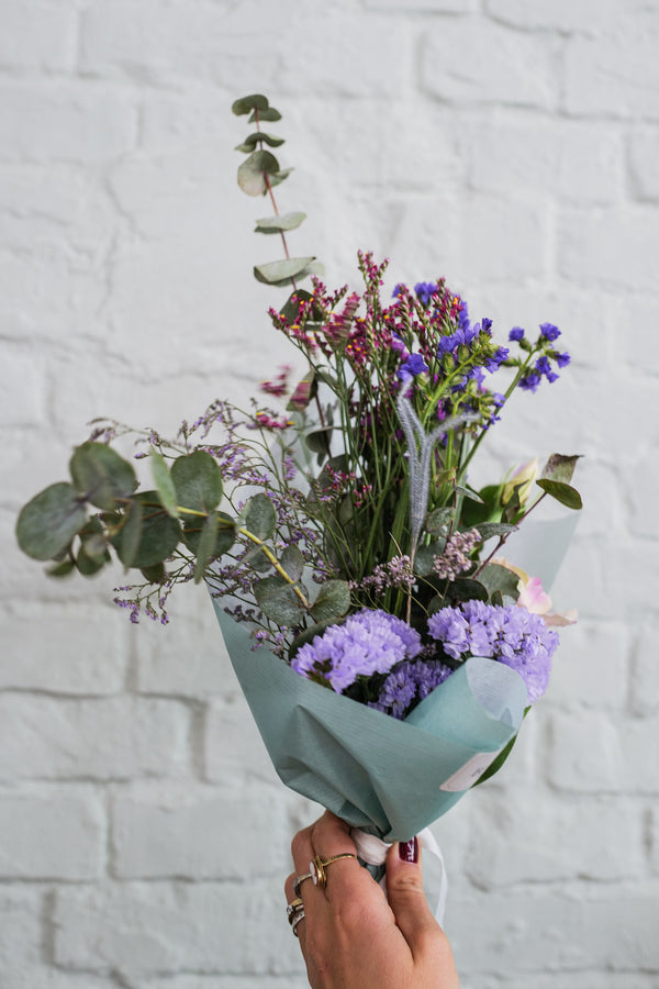 Heli Dried Flower Bouquet