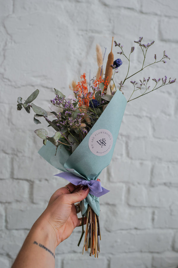Nadja Dried Flower Bouquet