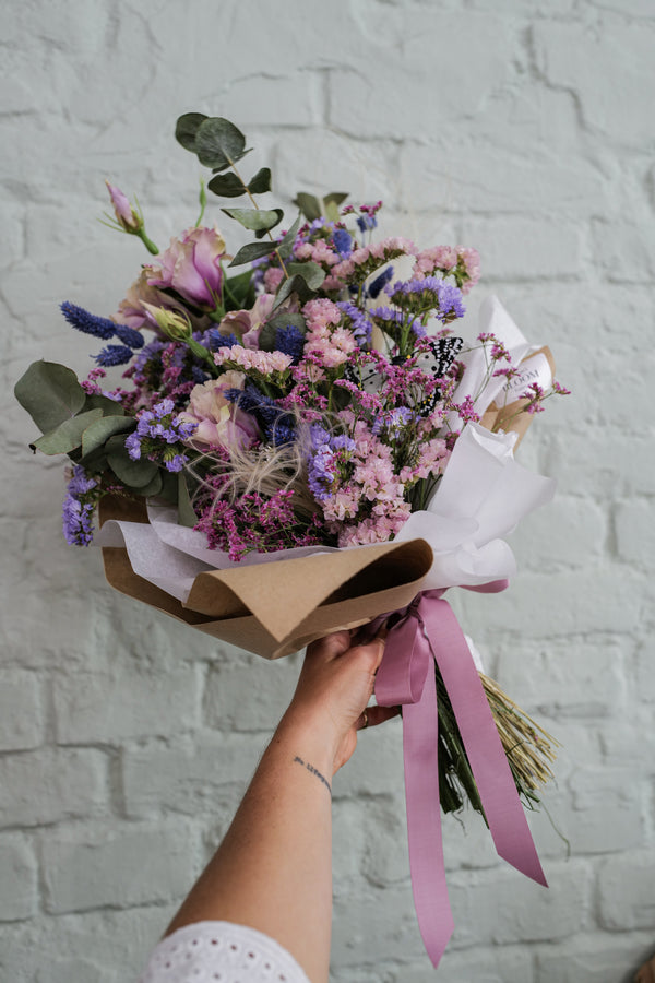 Greta Dried Flower Bouquet