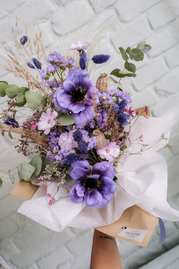 Leila Dried Flower Bouquet