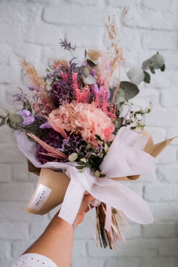 Sandra Dried Flower Bouquet