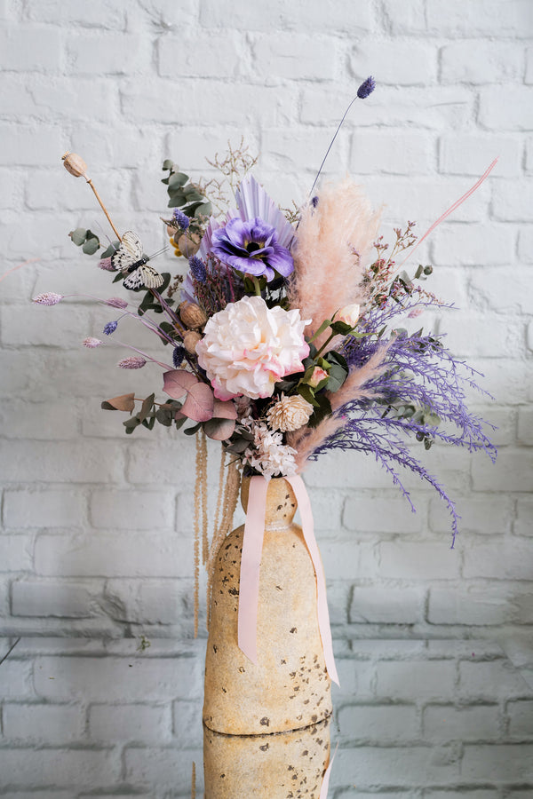 Margarete Dried Flower Bouquet