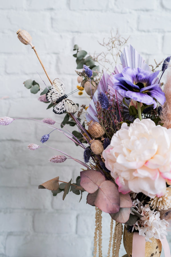 Margarete Dried Flower Bouquet