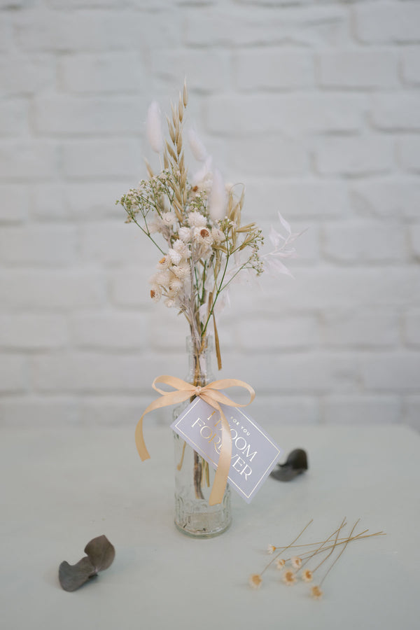 Everlasting Flowers in a Vase Bibi