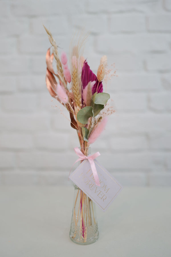 Everlasting Flowers in a Vase Nina