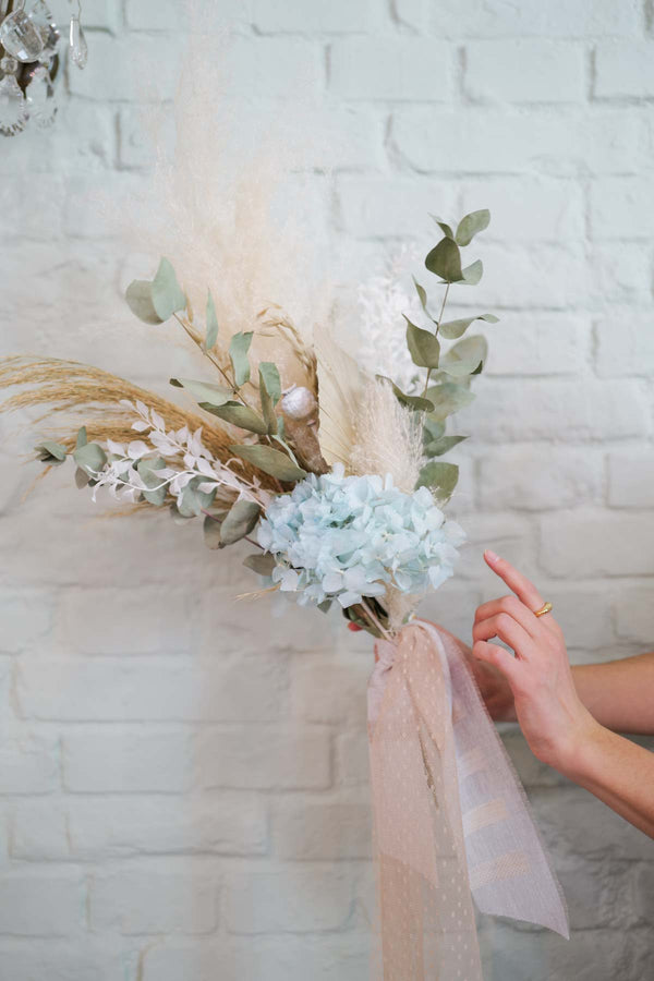 Dried Flower Bridal Bouquet Blue Jasmin