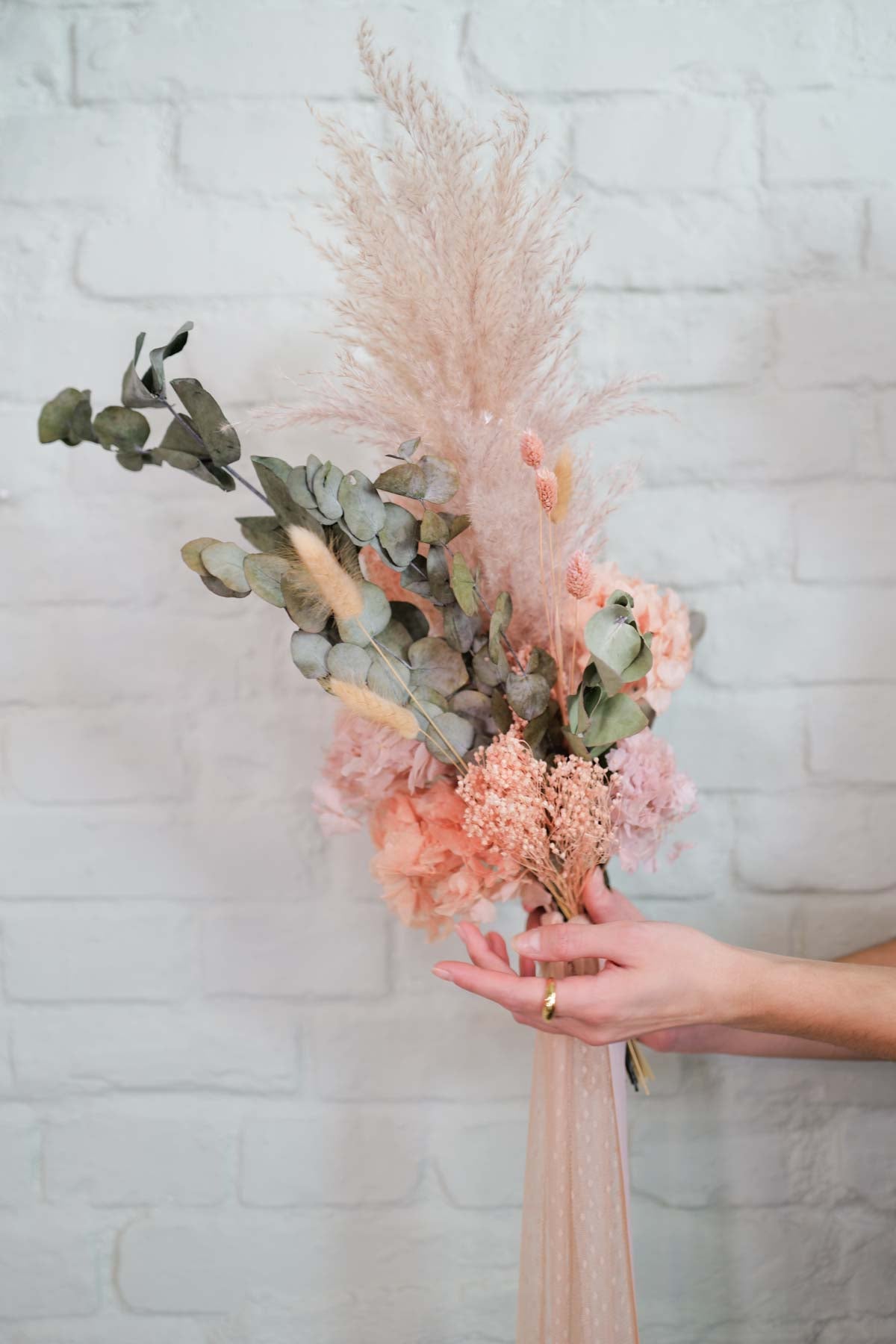 Juno Dried Flower Bouquet