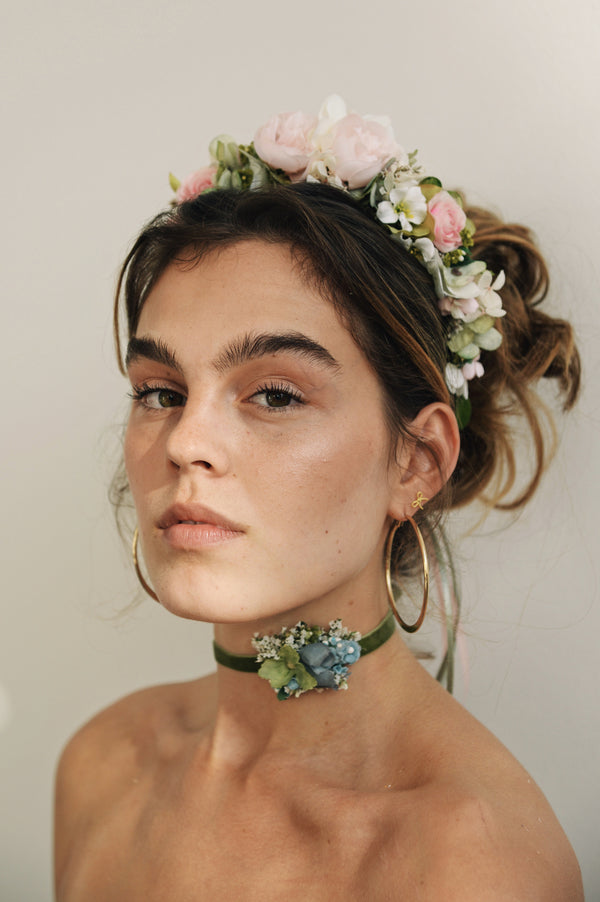 Handmade Flowerband Beatrice