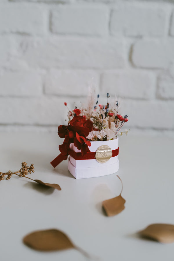 Amore Dried Flower Box