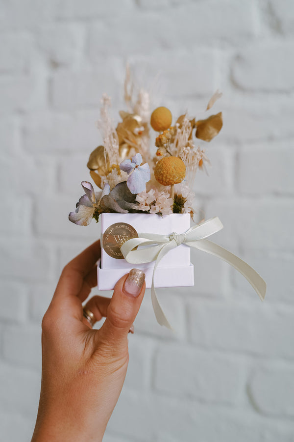 Amanda Dried Flower Box