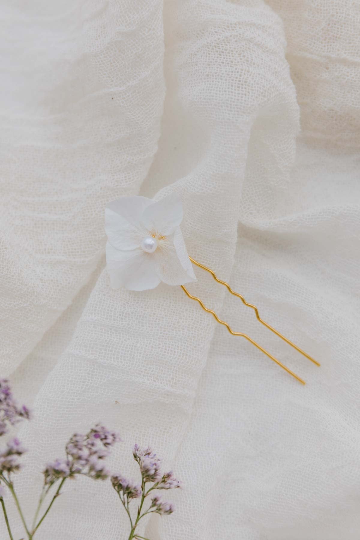 Giselle Handmade Flower Needle