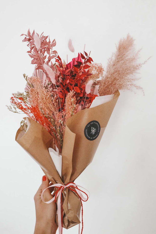 Darcy Large Dried Flower Bouquet
