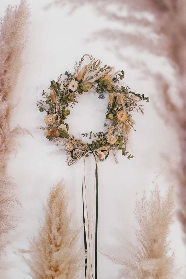 Handmade Dried Flower Hoop Khaleesi