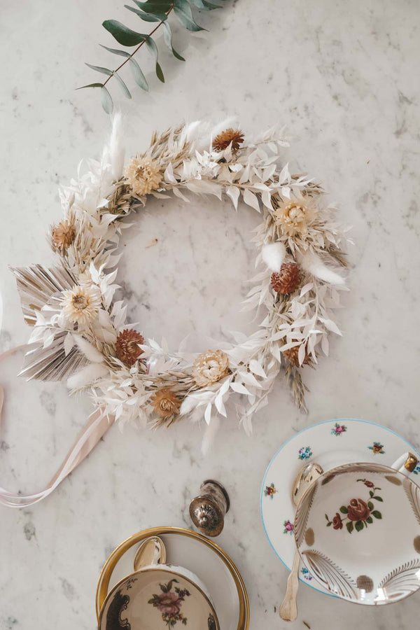 Handmade Dried Flower Hoop Daenerys