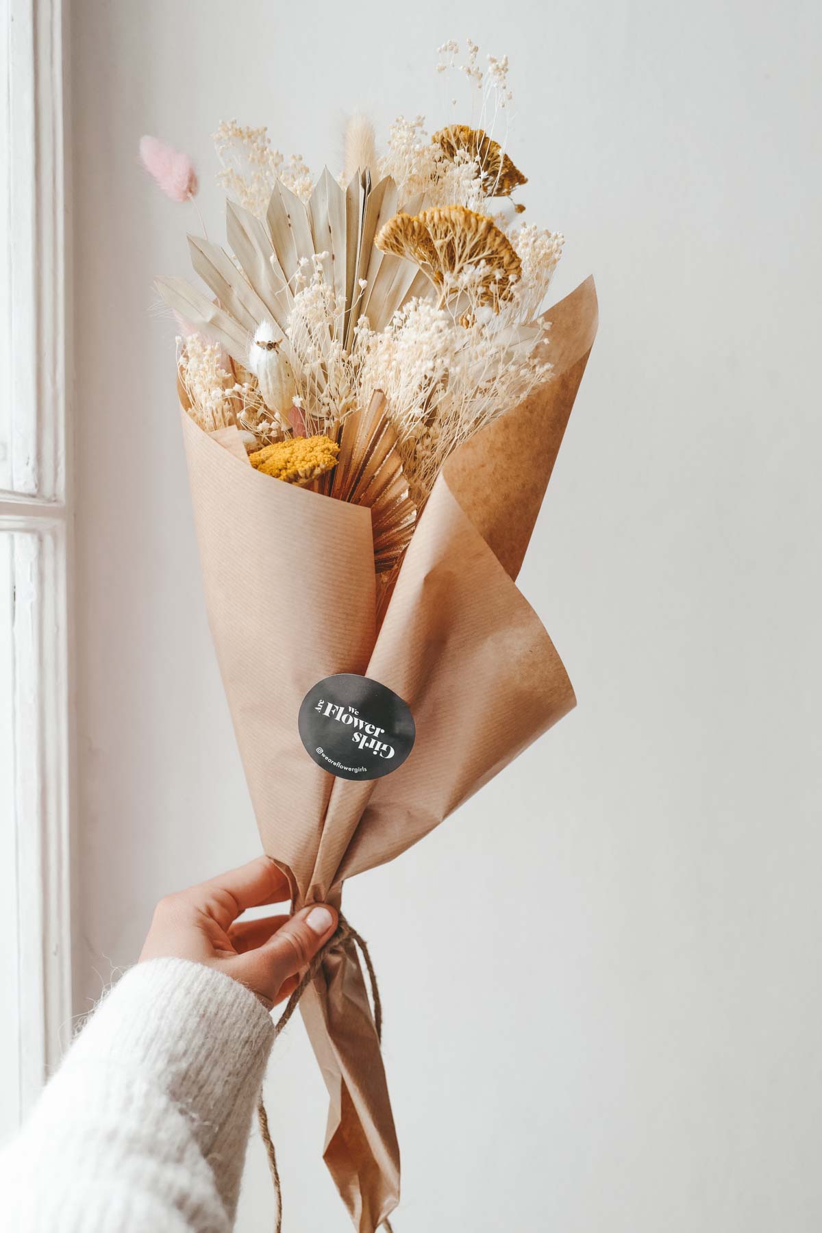 Ciara Dried Flower Bundle