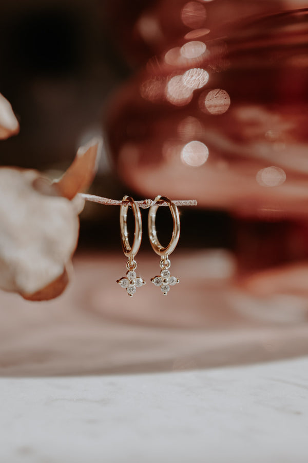 Bloom 18k Gold Baby Hoops