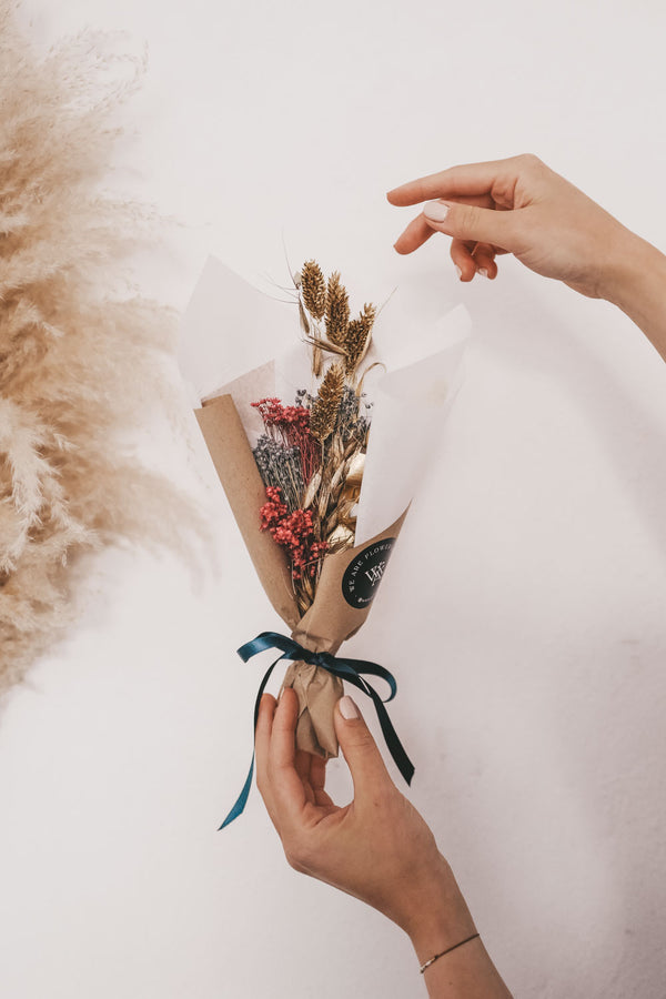 Golden Kika Dried Flower Bouquet