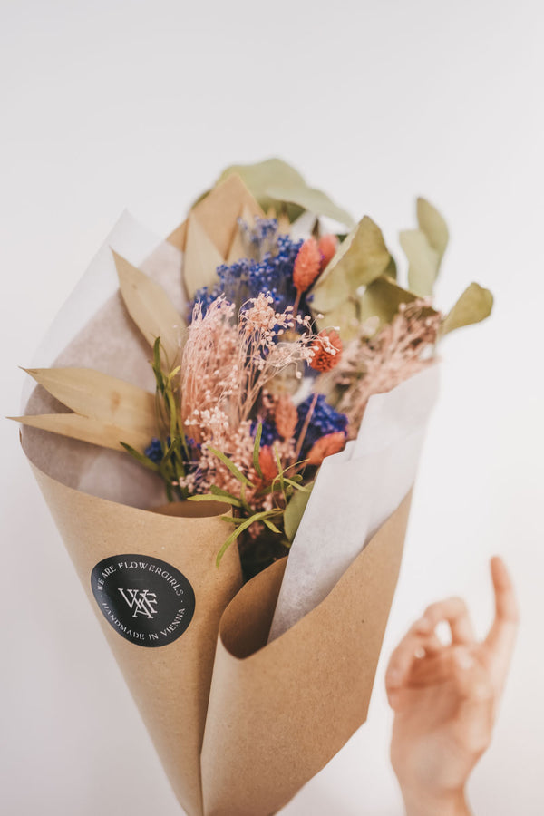 Handmade Dried Flower Bundle N4.