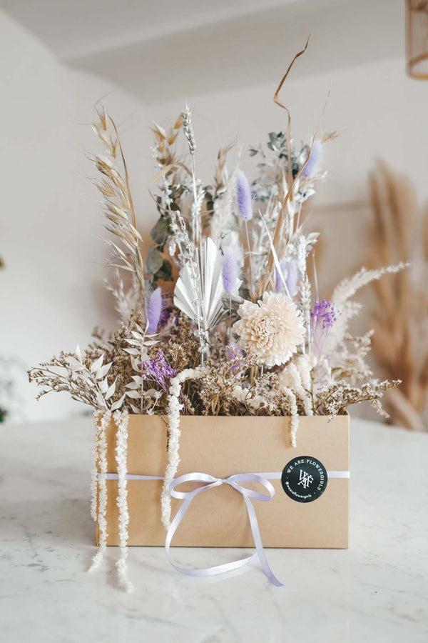 Lady Luna Dried Flower Box
