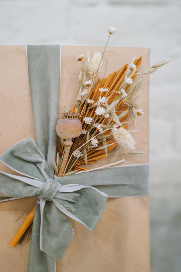 Gift Topping - Yellow Girl