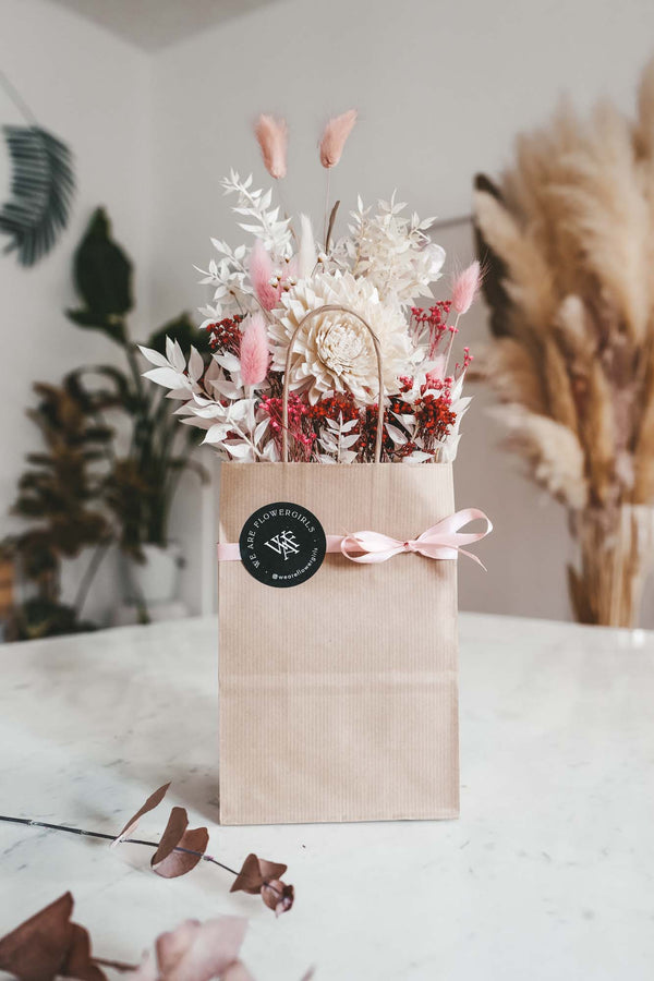 Everlasting Dried Flower Bag Pink Edition