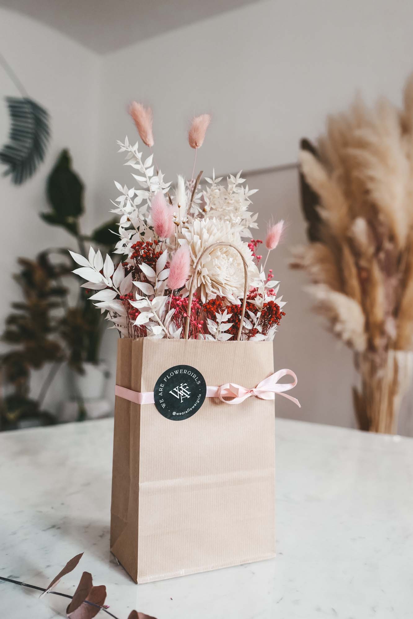 Everlasting Dried Flower Bag Pink Edition