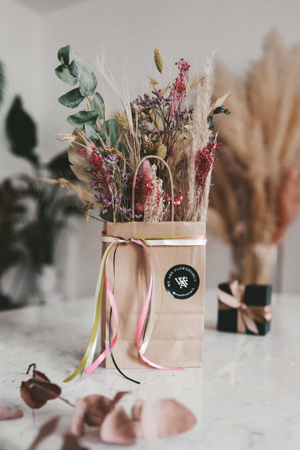 Everlasting Dried Flower Bag Berry Edition