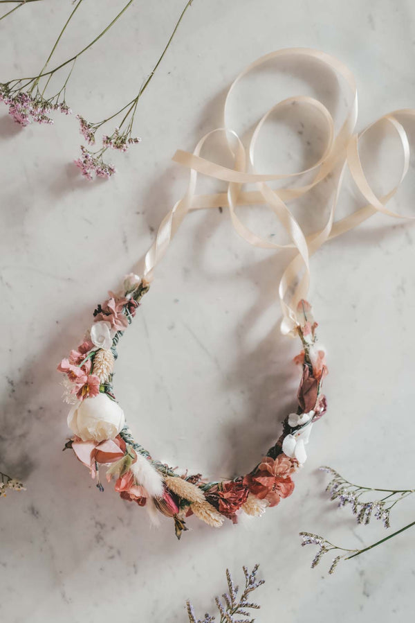 Hilda Handmade Queen Flowercrown Tracht