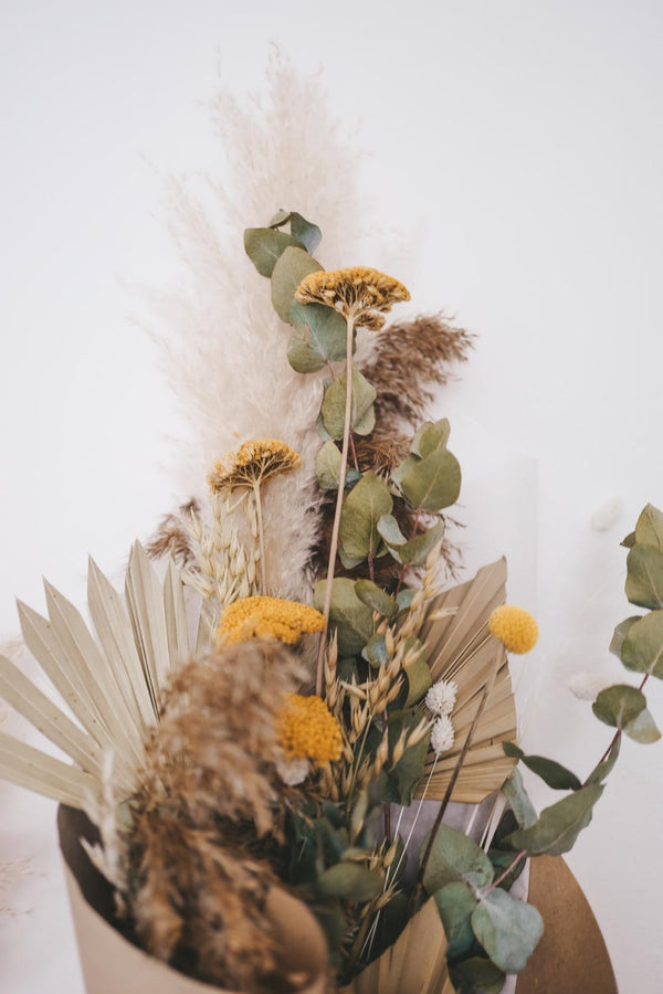 Monique Large Dried Flower Bouquet