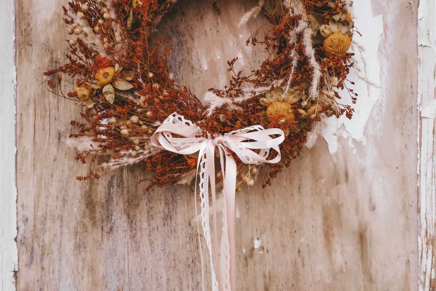 Handmade Dried Flower Wreath Juno - 30cm