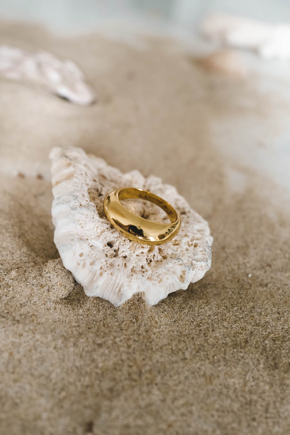 Farina 18k Gold Ring