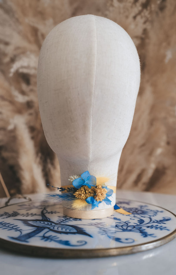 Handmade Dried Flowerband for Ukraine