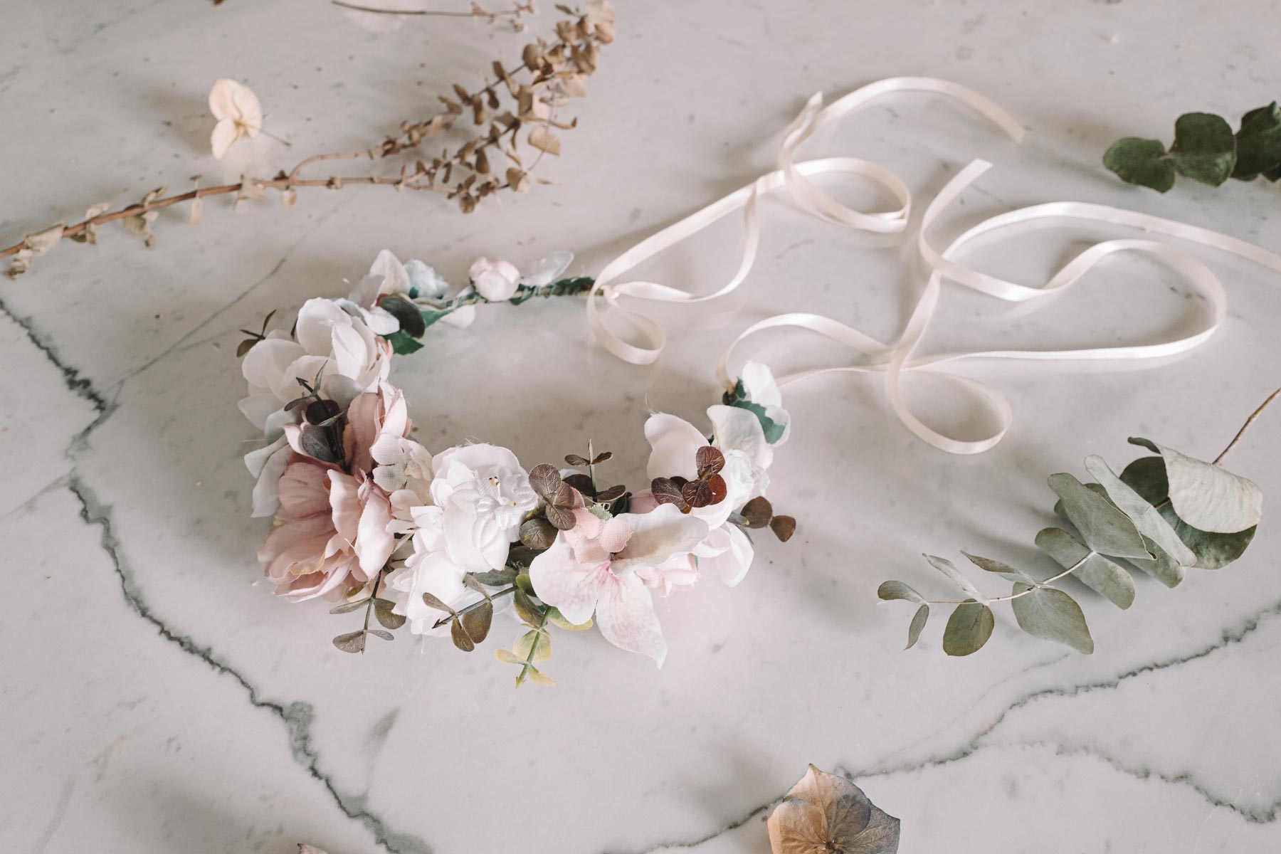 Marry Handmade Queen Flowercrown Bridal