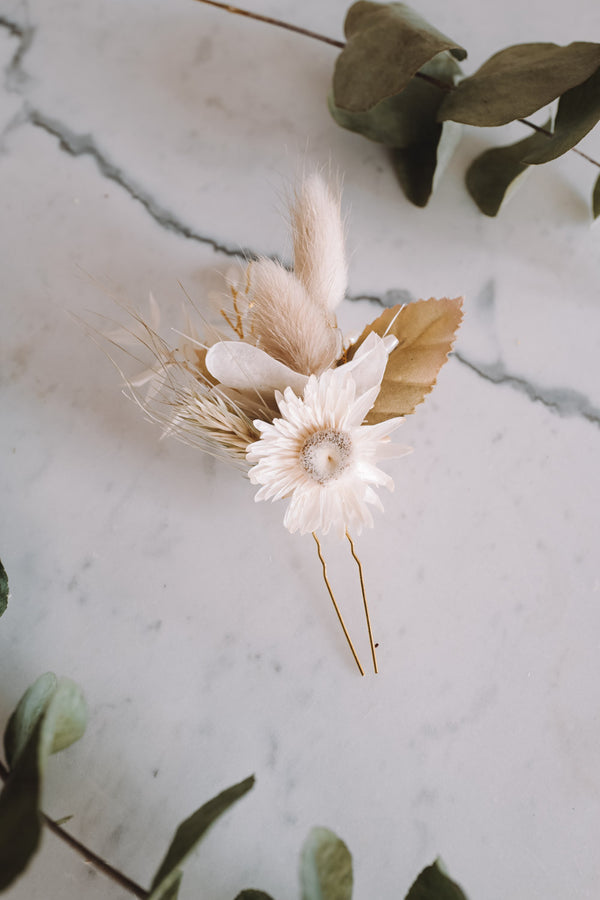 Ruth Handmade Flower Needle