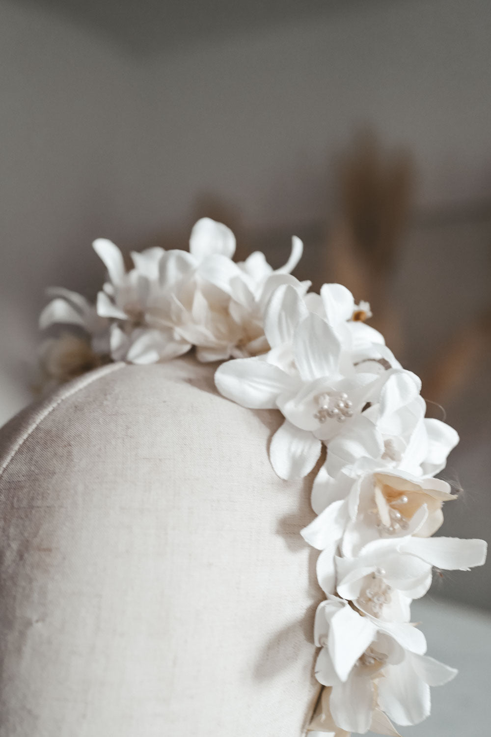 handmade White Flowers Headpiece